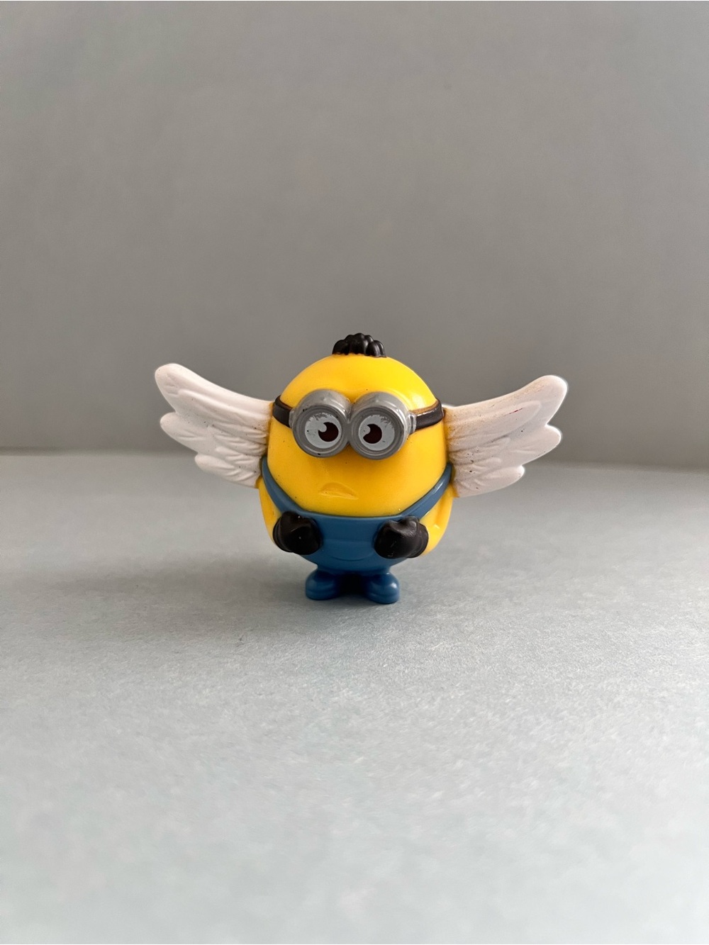 2019 McDonalds Despicable Me Rise Of Gru Angel Wings Minion Action Figure